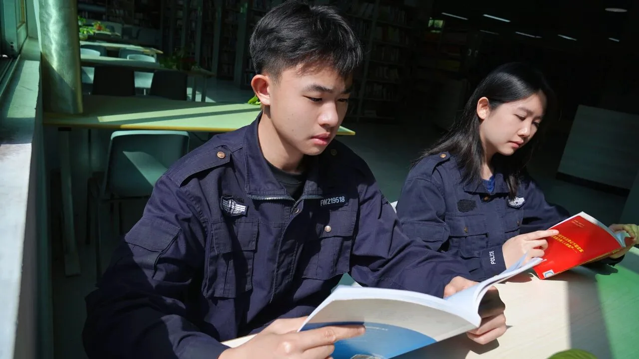 法律事务（司法警务） 配图