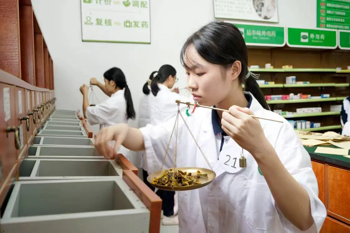 药物制剂 配图